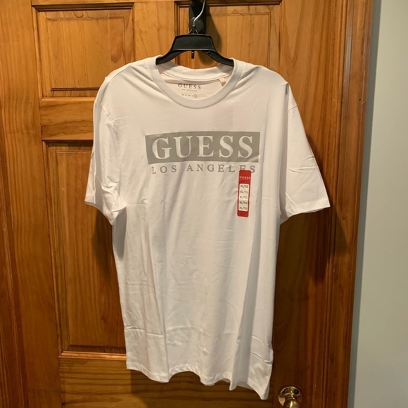 Guess Greg Logo Crew Tee Shirt White XL NWT - Picture 2 of 6